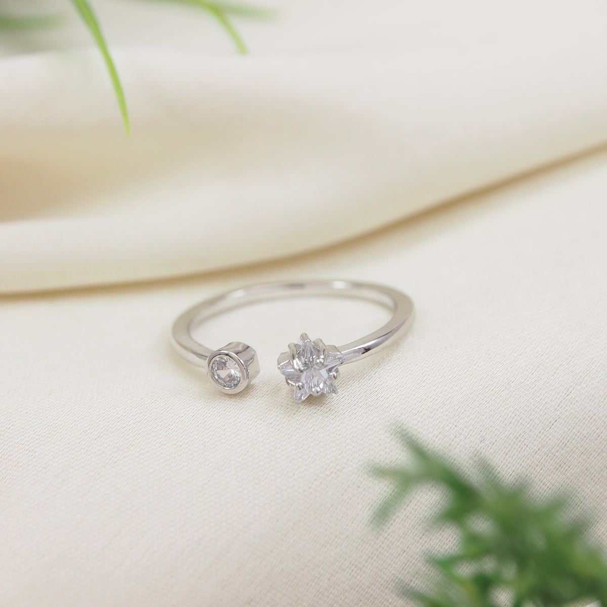 SILVER  Plated  Adjustable Finger Ring