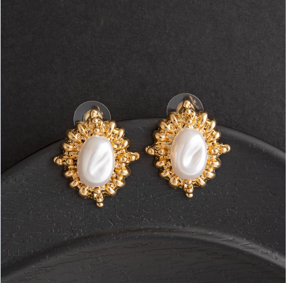 Silver / Gold Plated Pearl Studded Fashion Stud Earring- AER 2212