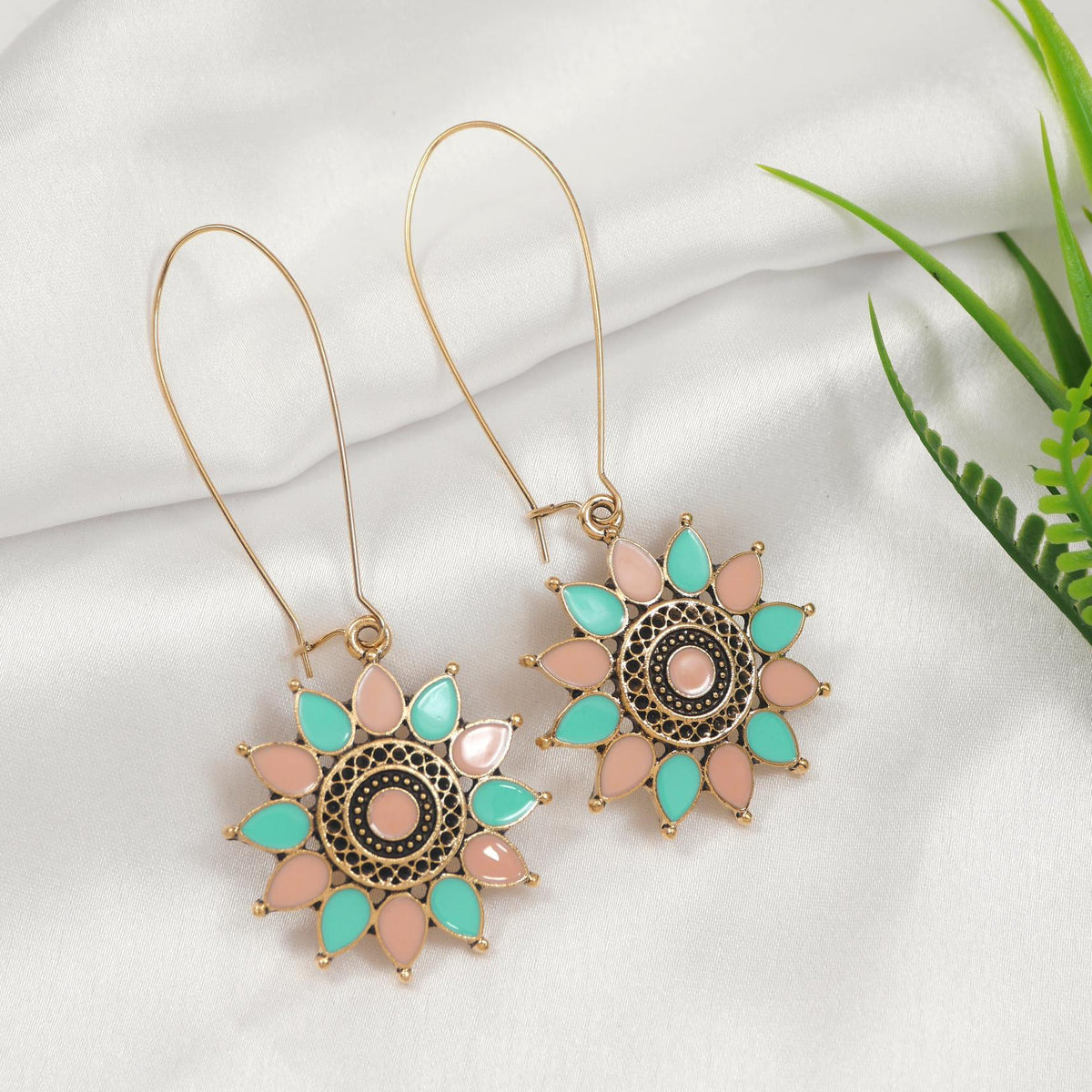 Antique Gold/Silver Plated Dual Coloured Enamel Dangler Earring