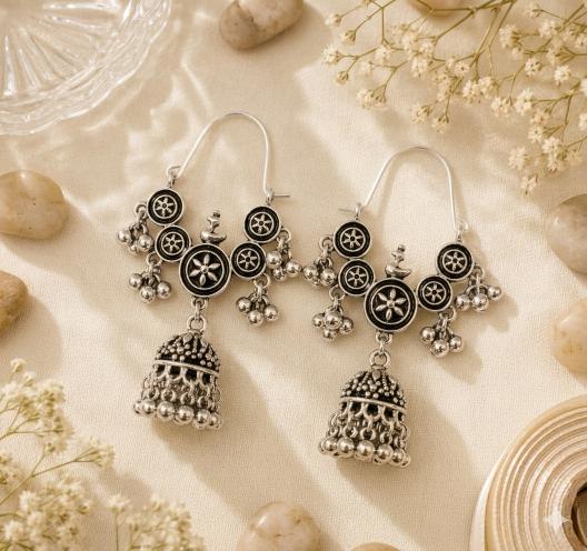 Antique Gold/Silver Plated Dual Coloured Enamel Dangler Earring
