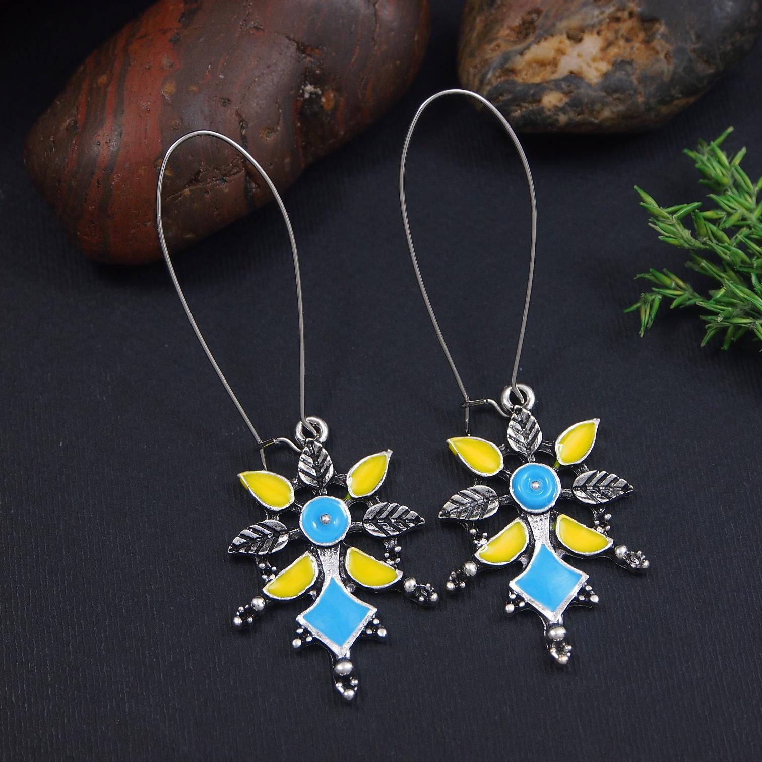 Antique Gold/Silver Plated Dual Coloured Enamel Dangler Earring