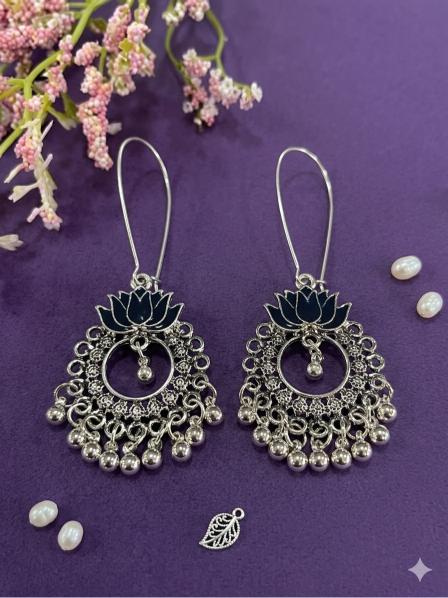 Antique Gold/Silver Plated Dual Coloured Enamel Dangler Earring