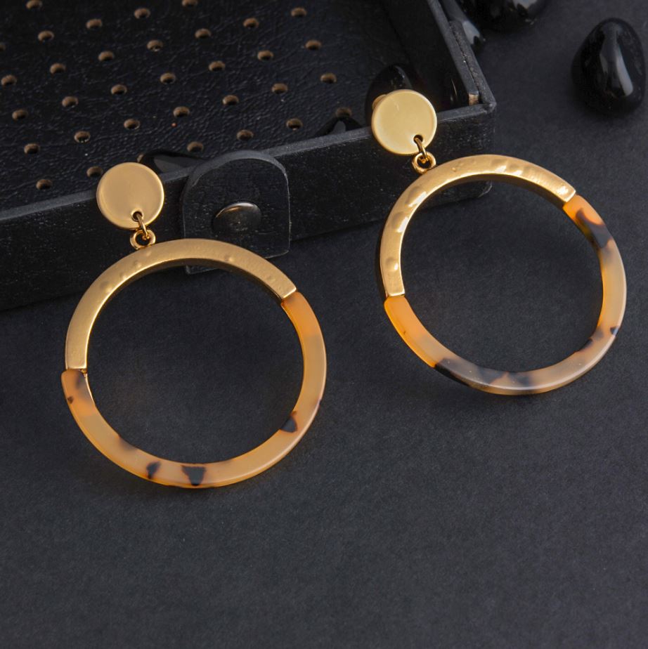Gold Plated Circle Shaped Acrylic Fashion Indo Western Earring