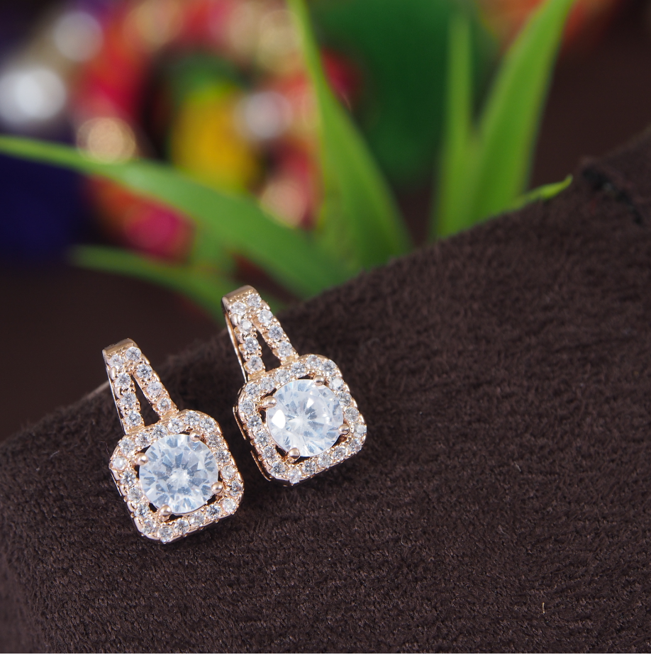 Korean Gold/Silver/Rosegold Plated Huitan Bling Bling CZ Stud Earring