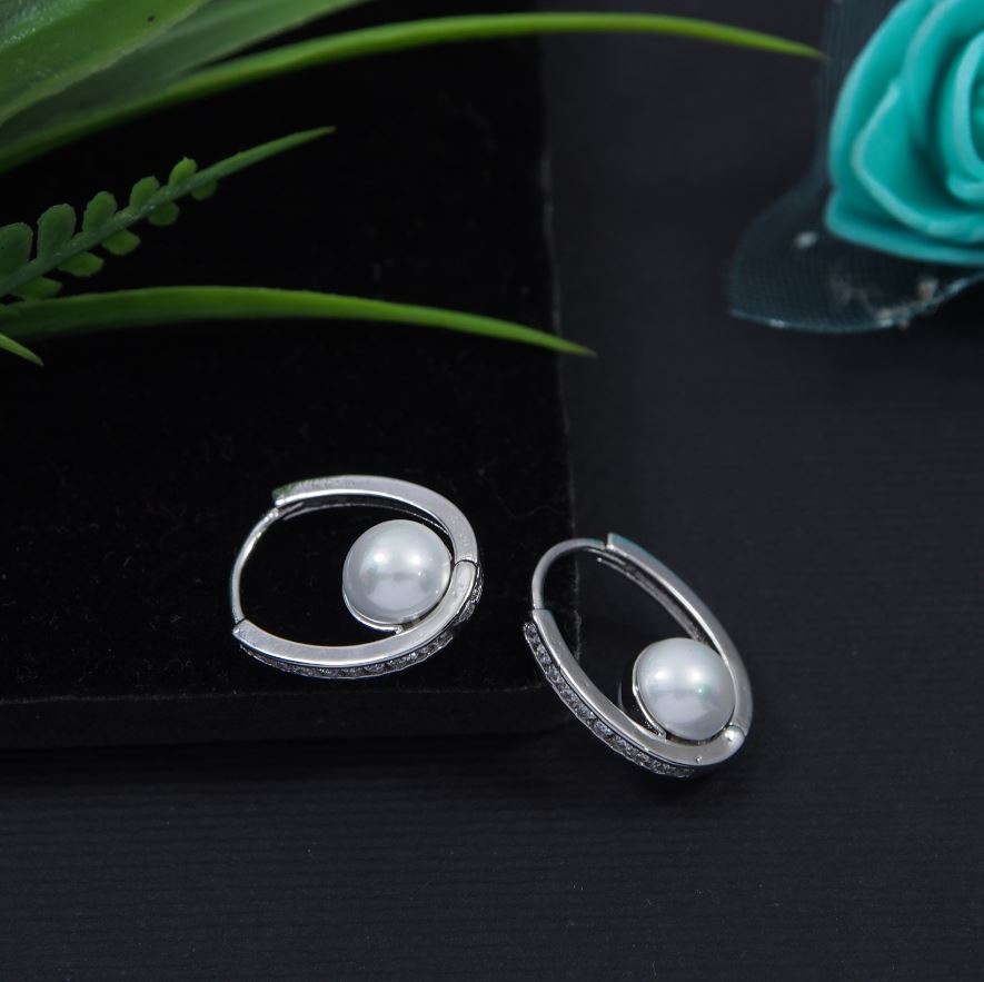 Korean Gold/Silver/Rosegold Plated Midi Pearl Hoops Earring