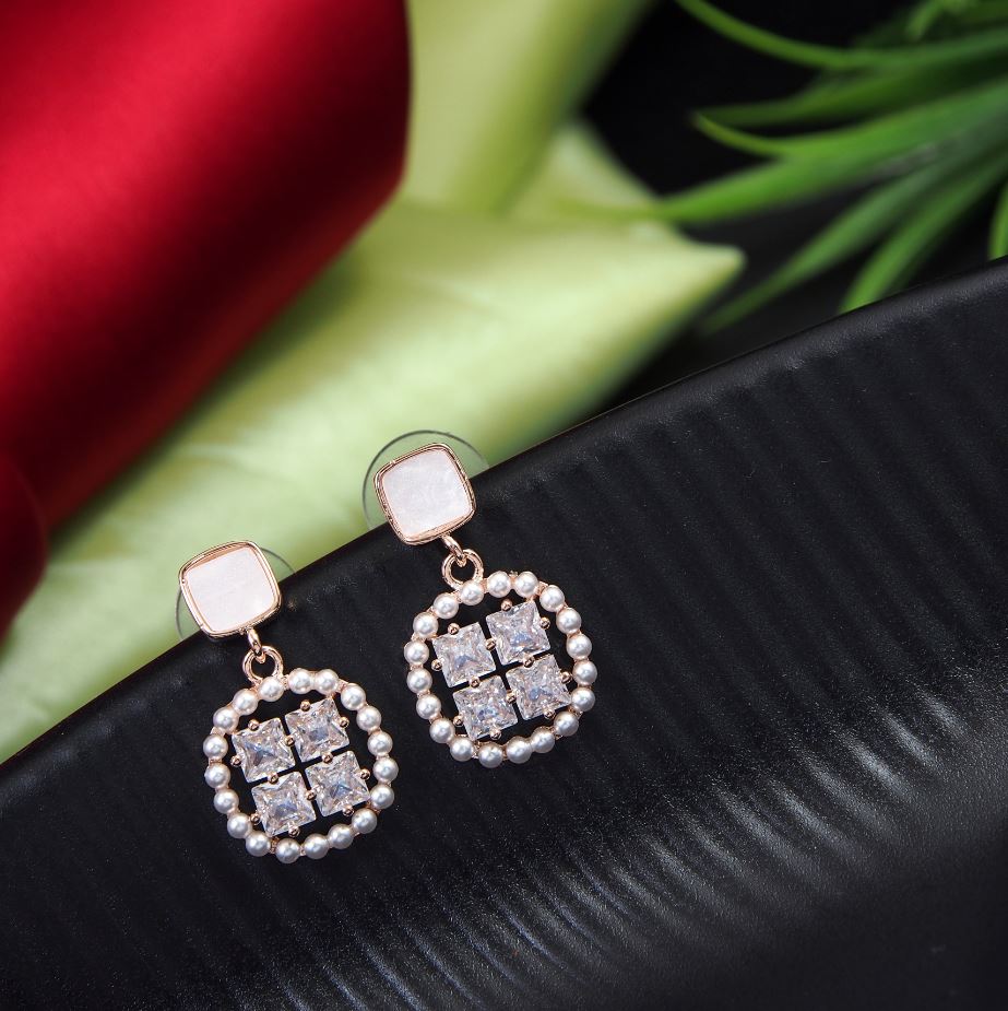 Korean Gold/Rosegold/Silver Plated Mini Square Middle of Circle Drop Earring