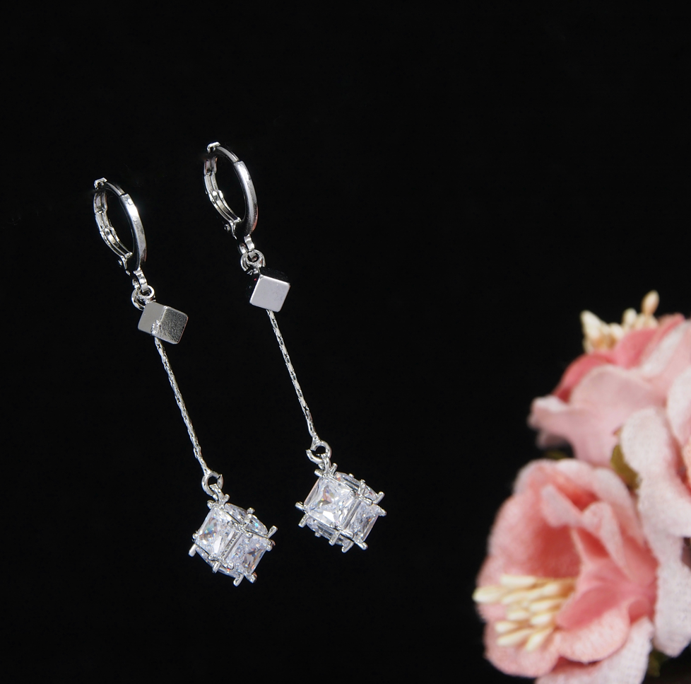 Korean Gold/Silver/Rosegold Plated Cube Crystal CZ Long Dangle Earring