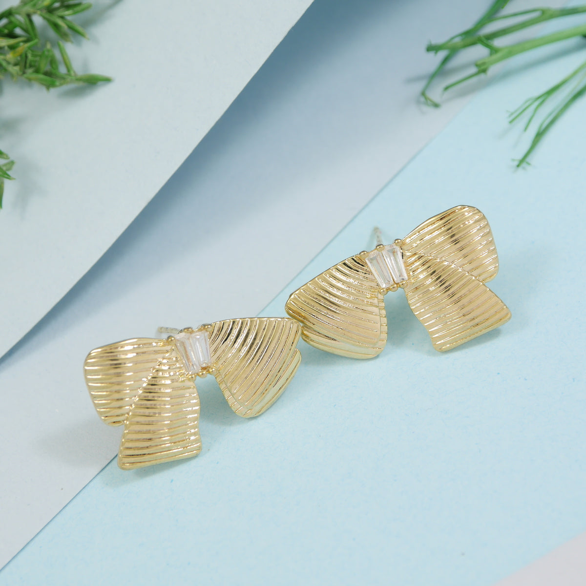 Korean Gold Plated Bow Shaped Stud Earring