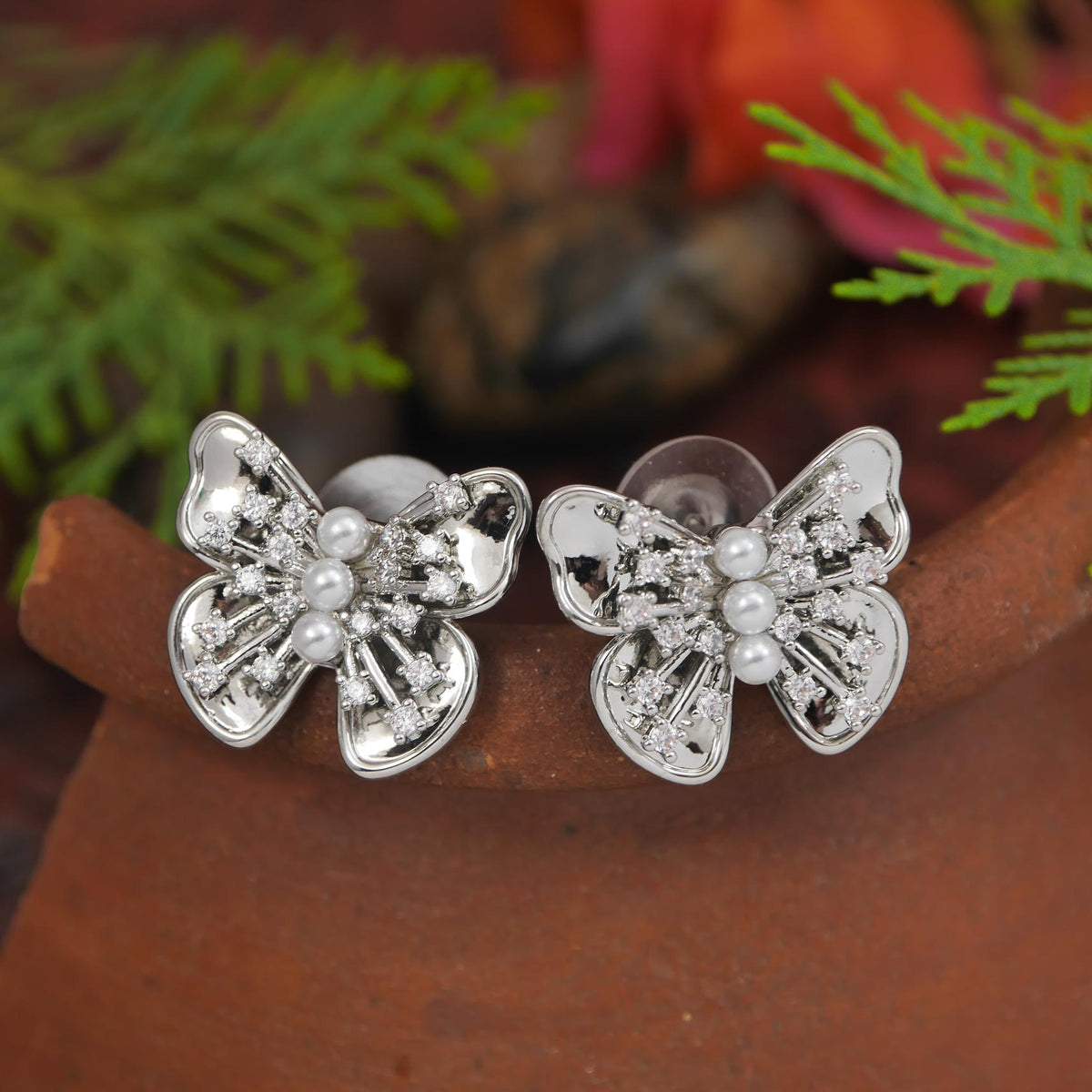 Korean Gold/Silver Stud Earring