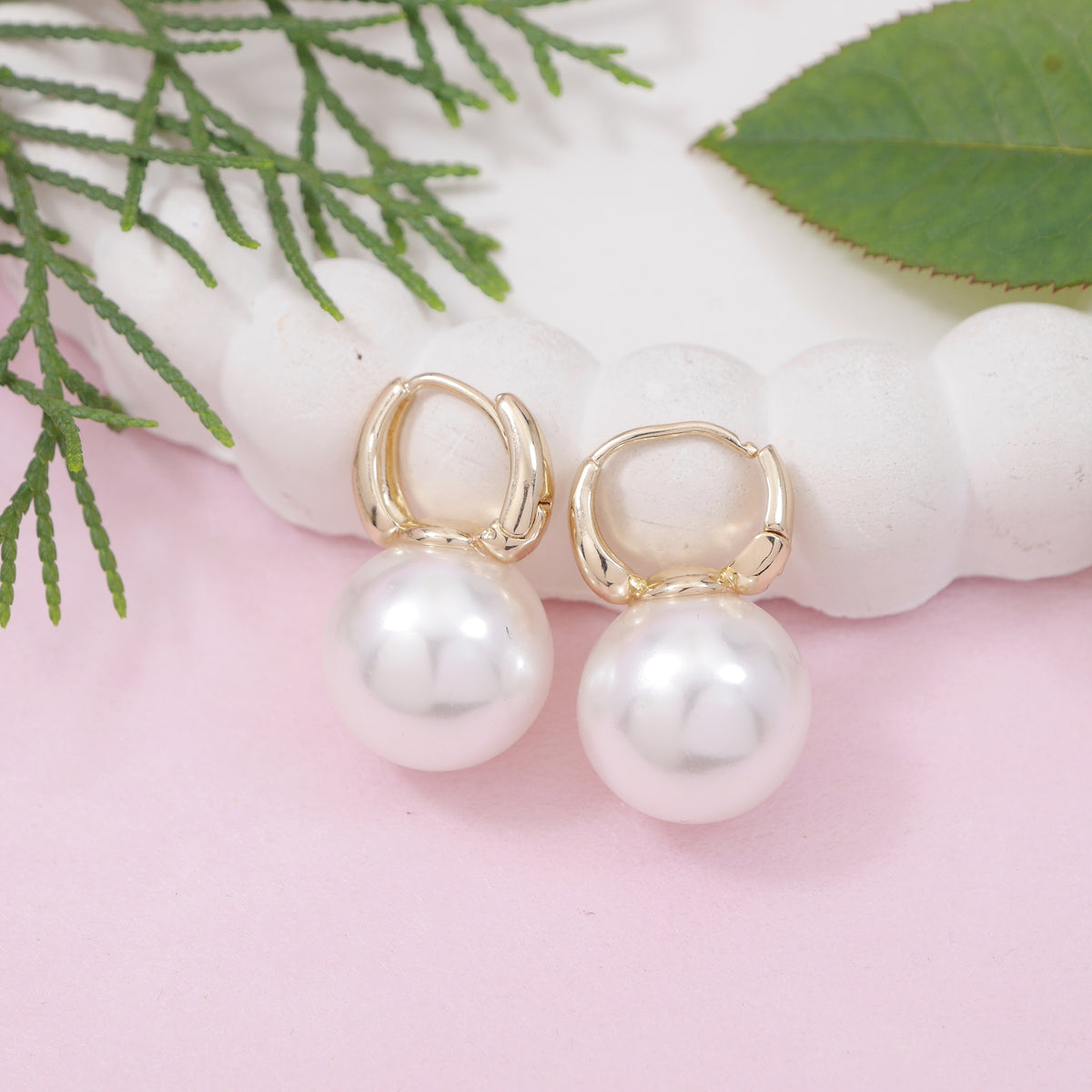 Pearl Drop Western Earring