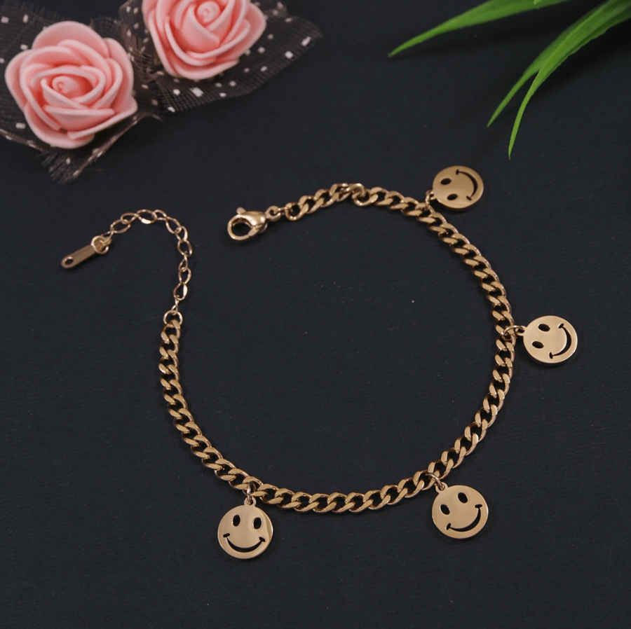 Stainless Steel Gold/Rosegold Plated Smiley Charm Bracelet