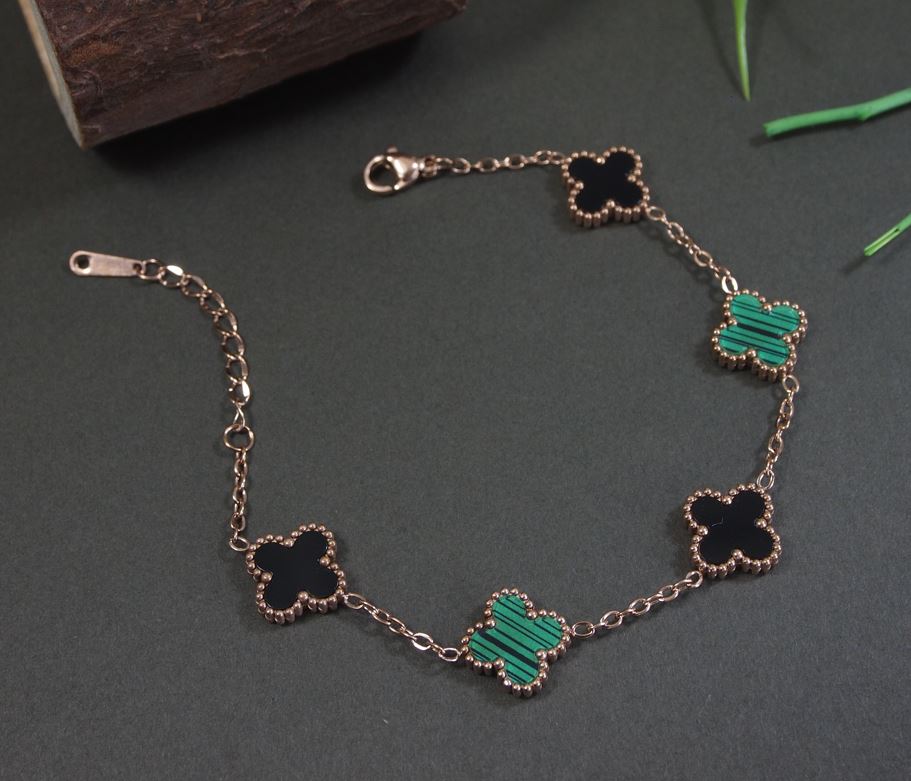 Stainless Steel Clover Bracelet - STBR 5345