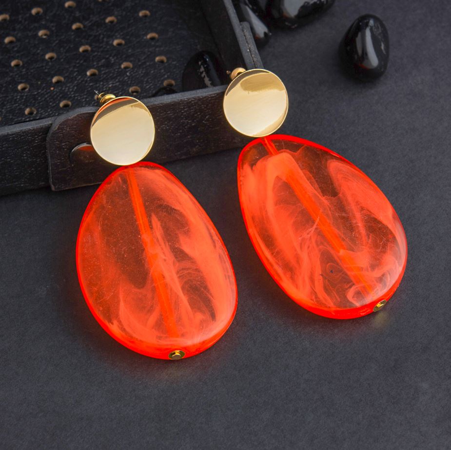 Gold Plated Oval Shaped Acrylic Western Fashion Earring
