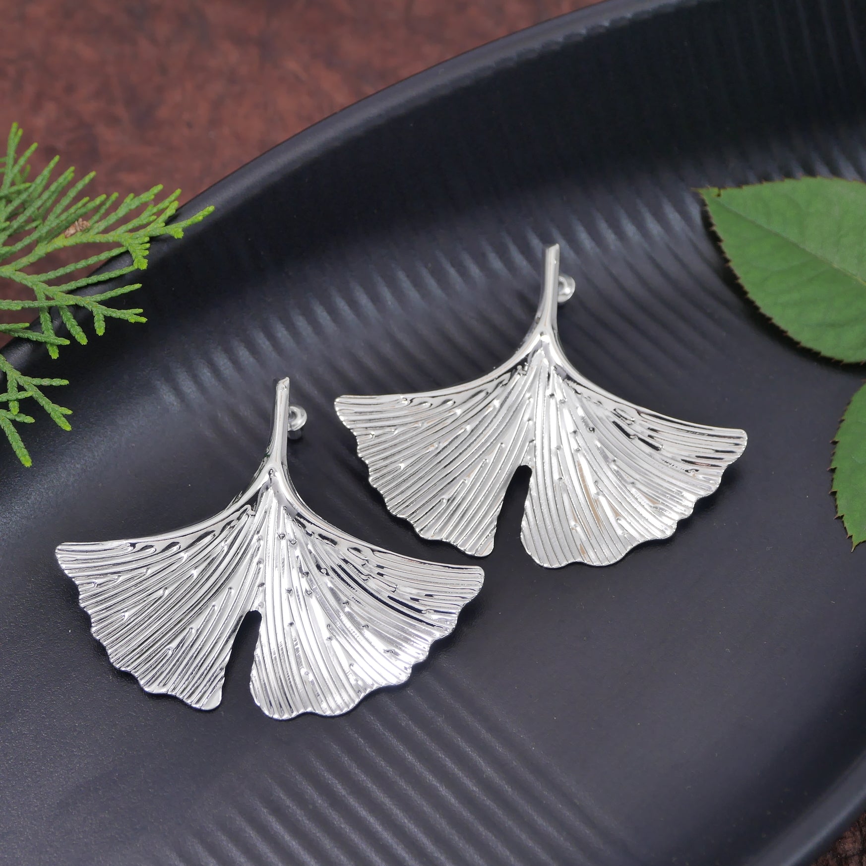 Gold/Silver Western Earring