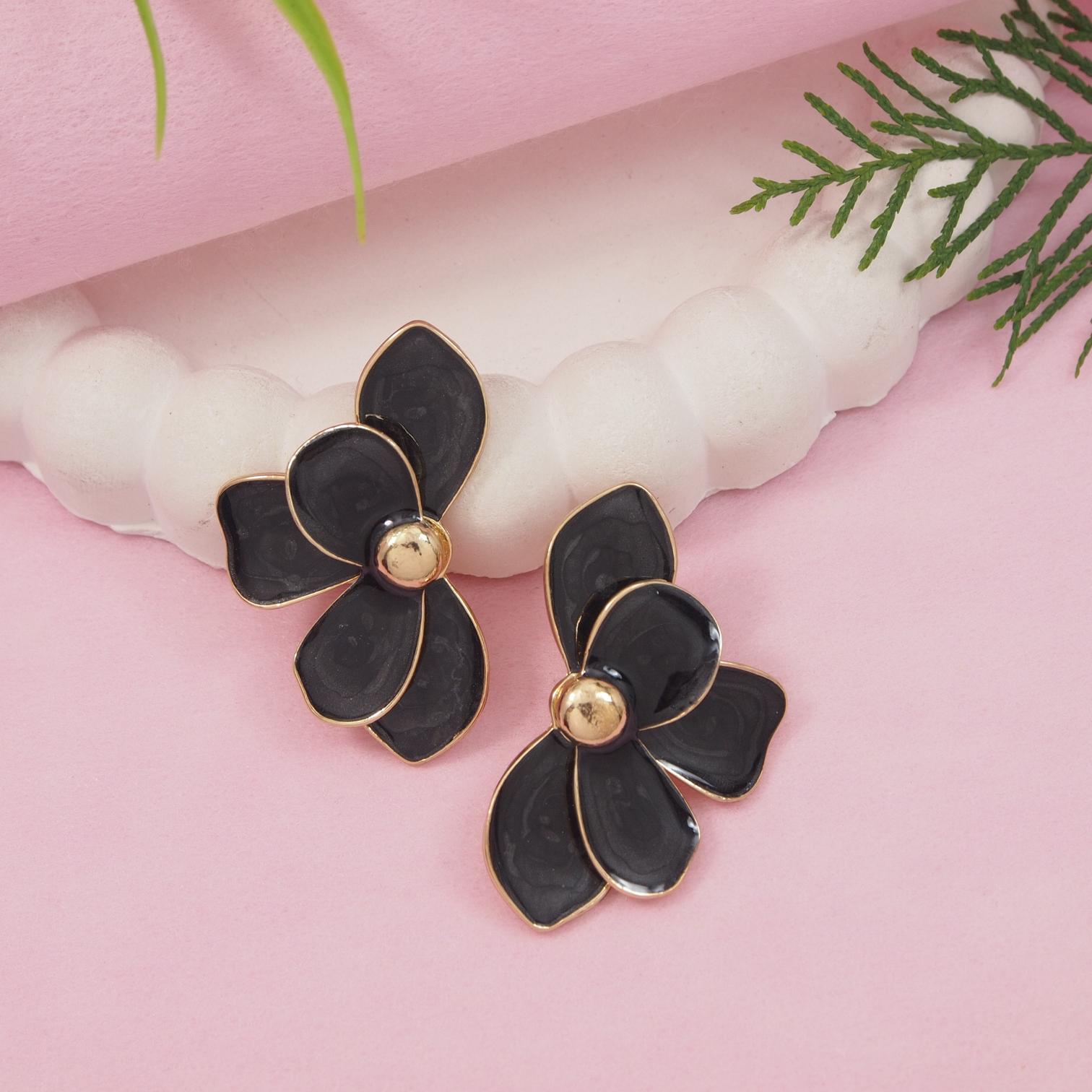 Multi Colour Western Earring