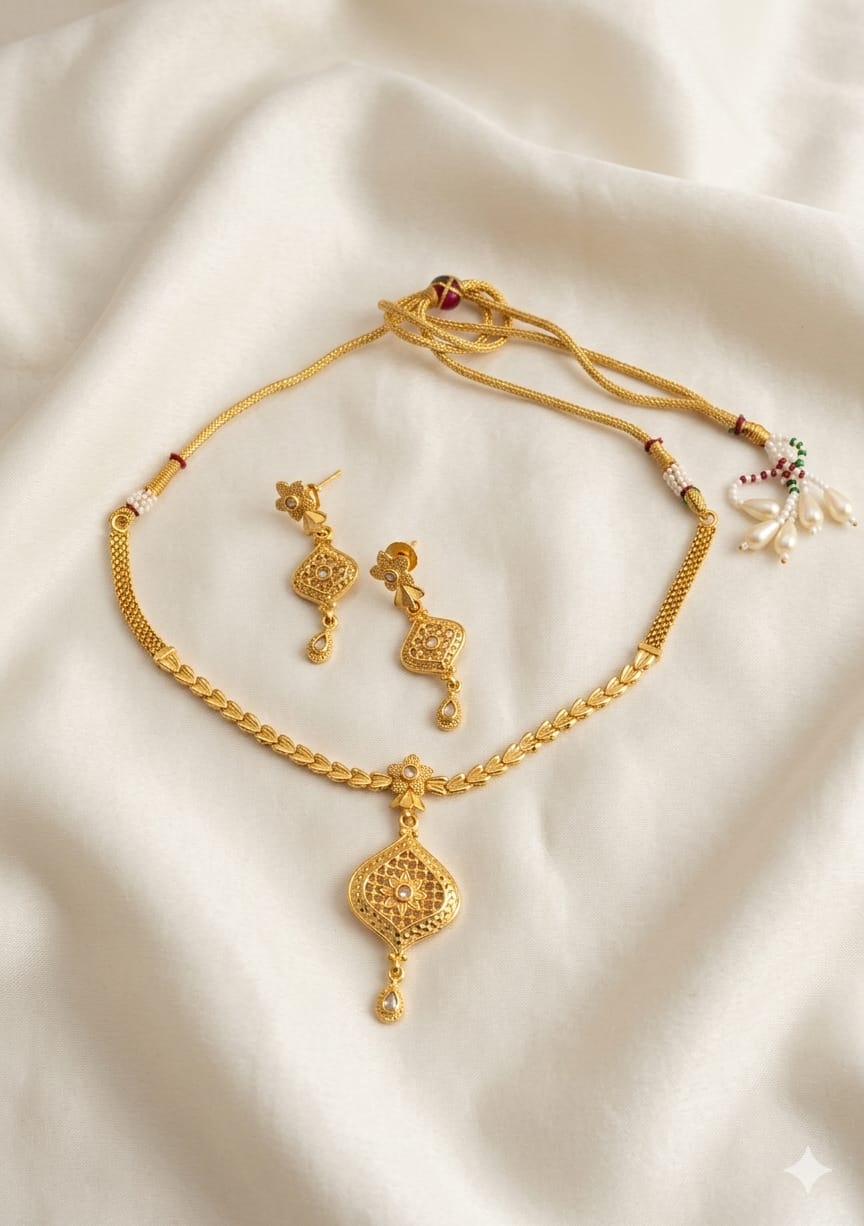 Antique Necklace Set