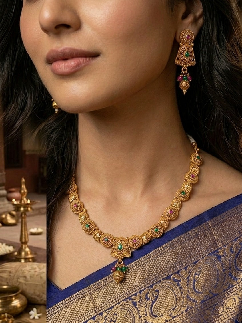 Antique Necklace Set