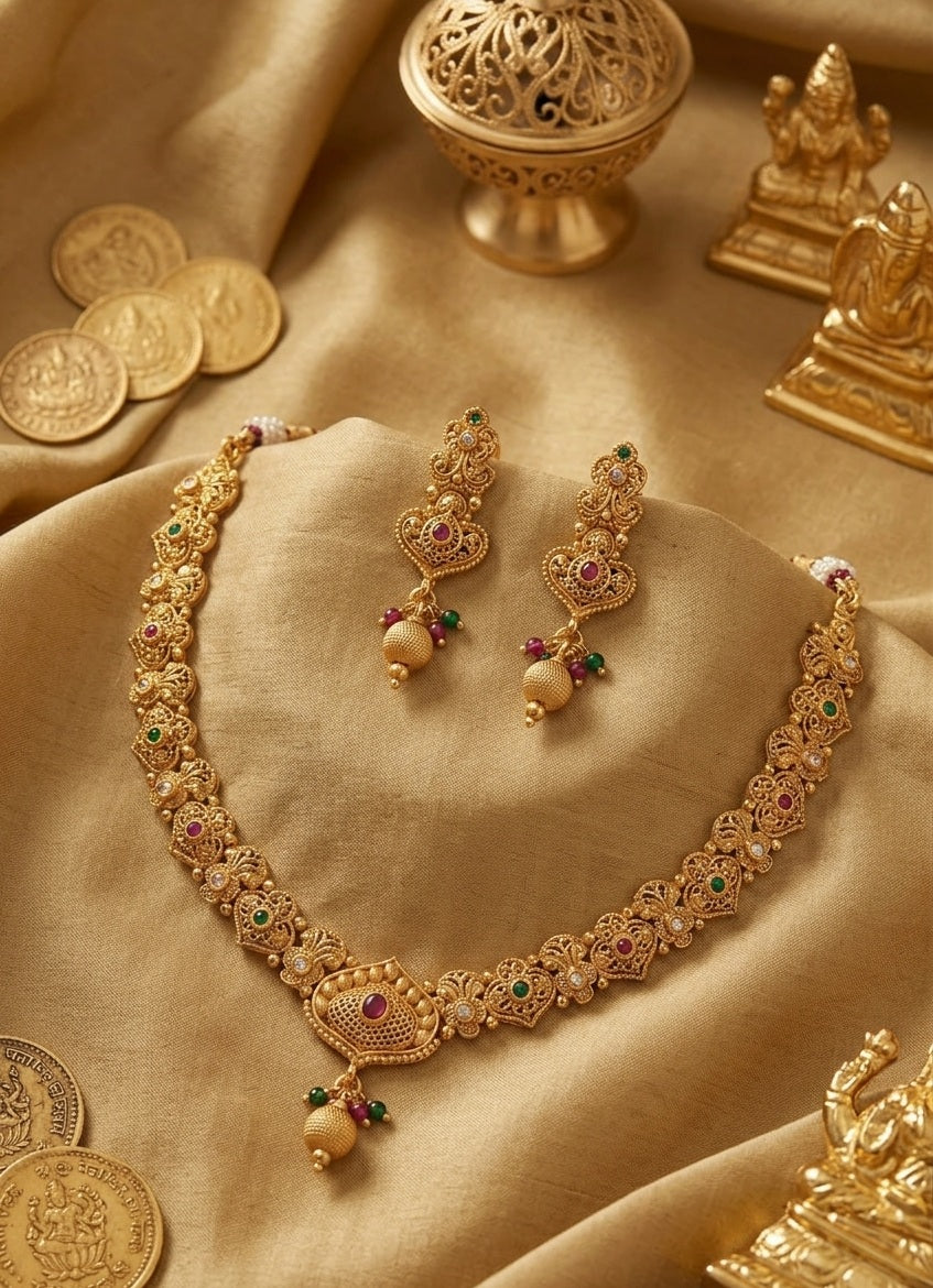 Antique Necklace Set