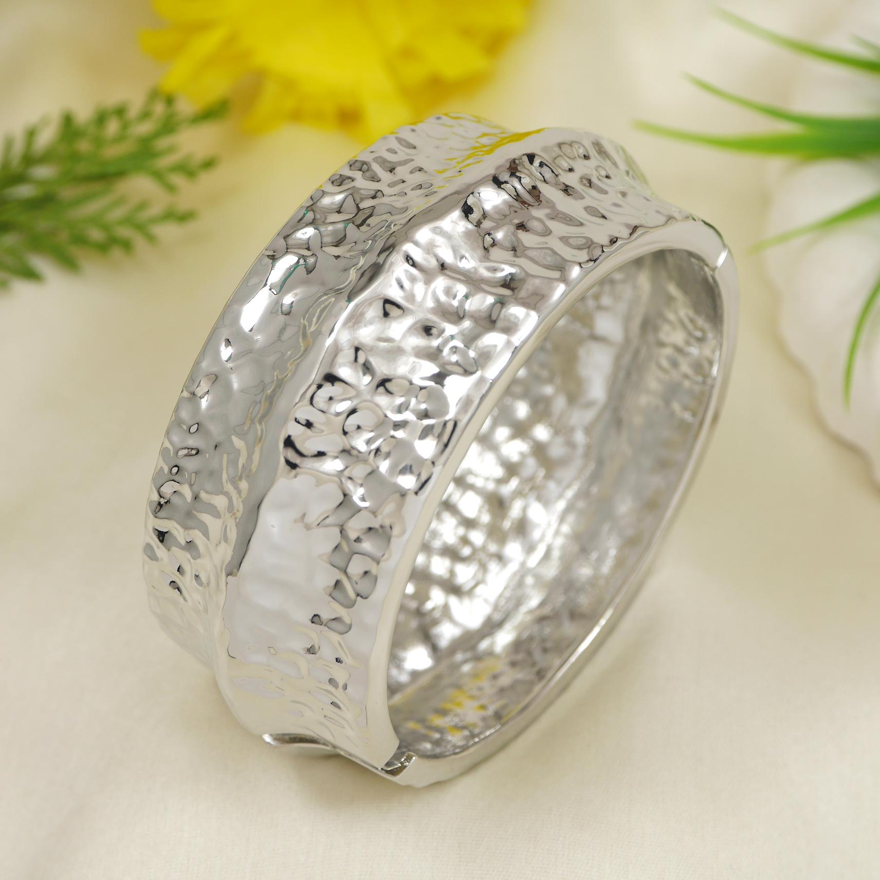 Adjustable Cuff Kada