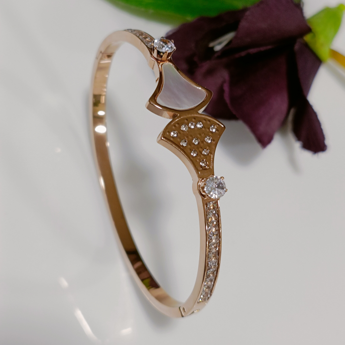 STKD 3046 ROSEGOLD